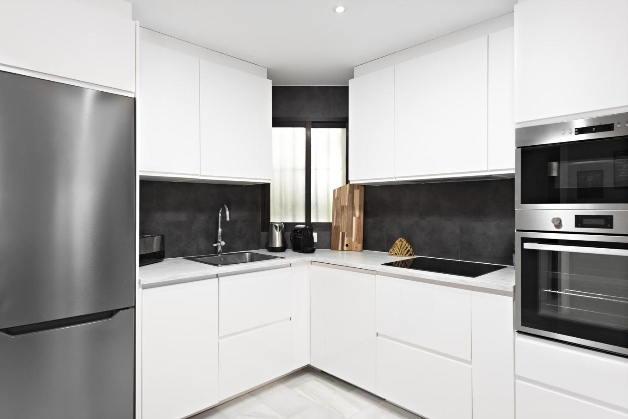 Two Bedroom Apartment In Puerto Banus With Terrace มาร์เบยา ภายนอก รูปภาพ