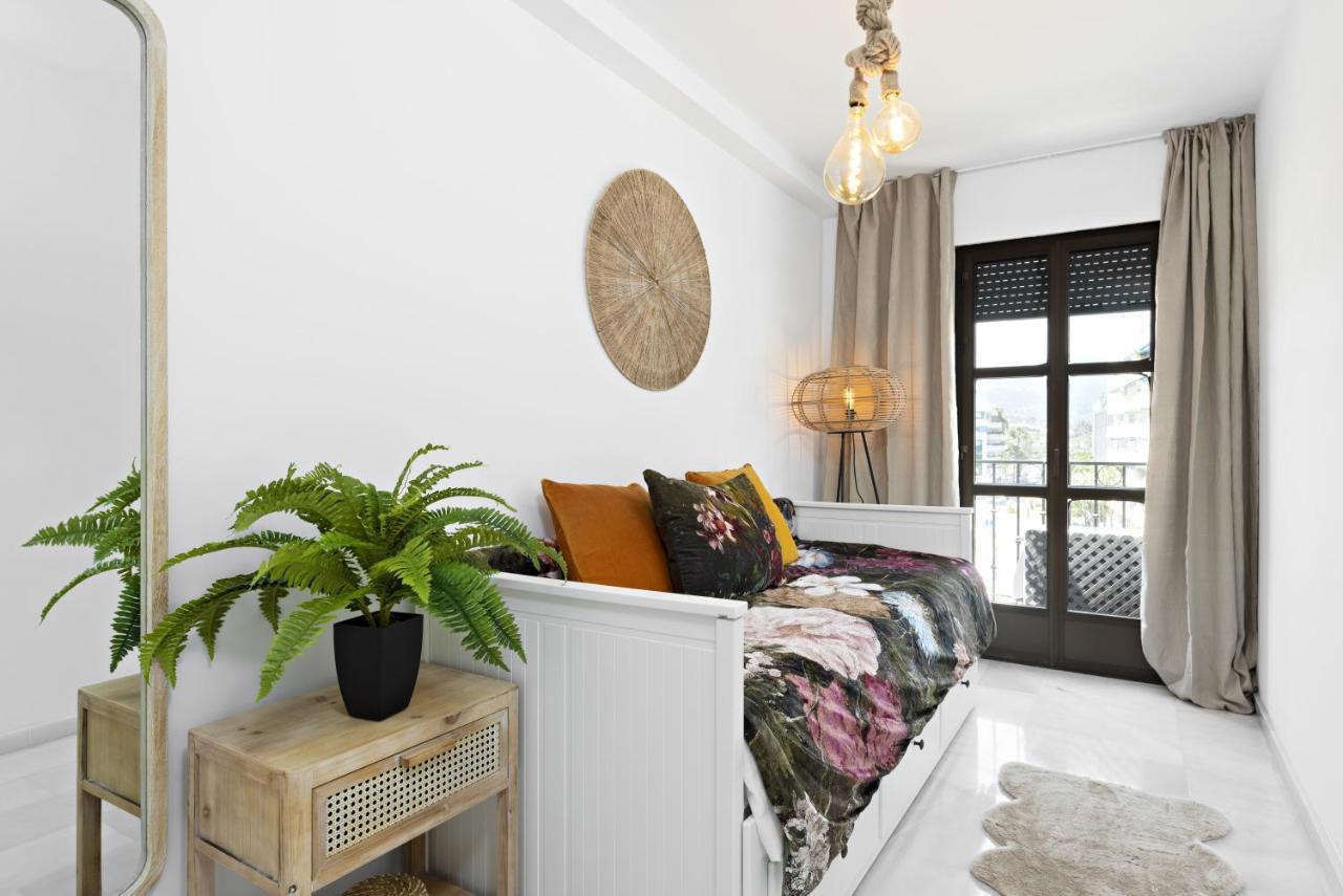 Two Bedroom Apartment In Puerto Banus With Terrace มาร์เบยา ภายนอก รูปภาพ