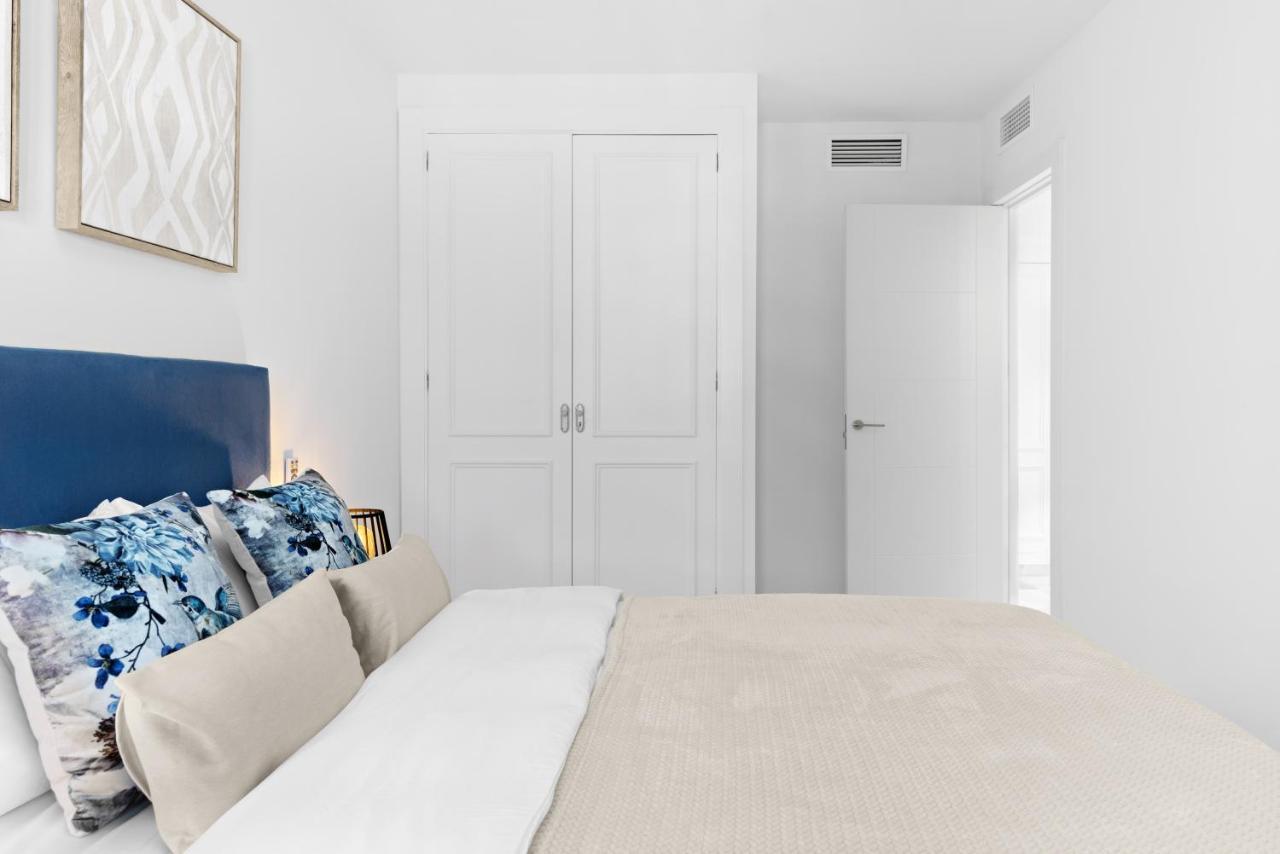 Two Bedroom Apartment In Puerto Banus With Terrace มาร์เบยา ภายนอก รูปภาพ